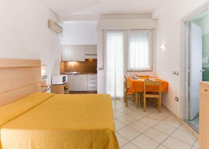 Hotel Ferrara カットーリカ エクステリア 写真